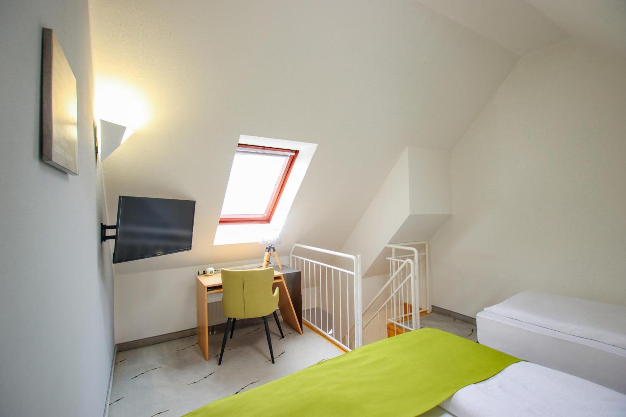 Inselhotel Kleiner Bodden Buschvitz Экстерьер фото