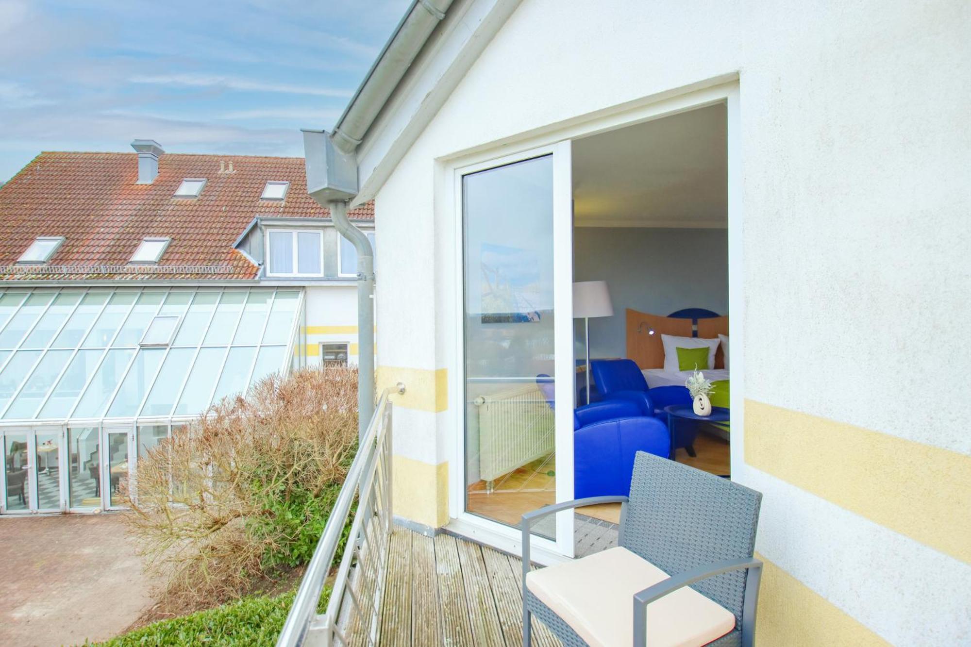 Inselhotel Kleiner Bodden Buschvitz Экстерьер фото