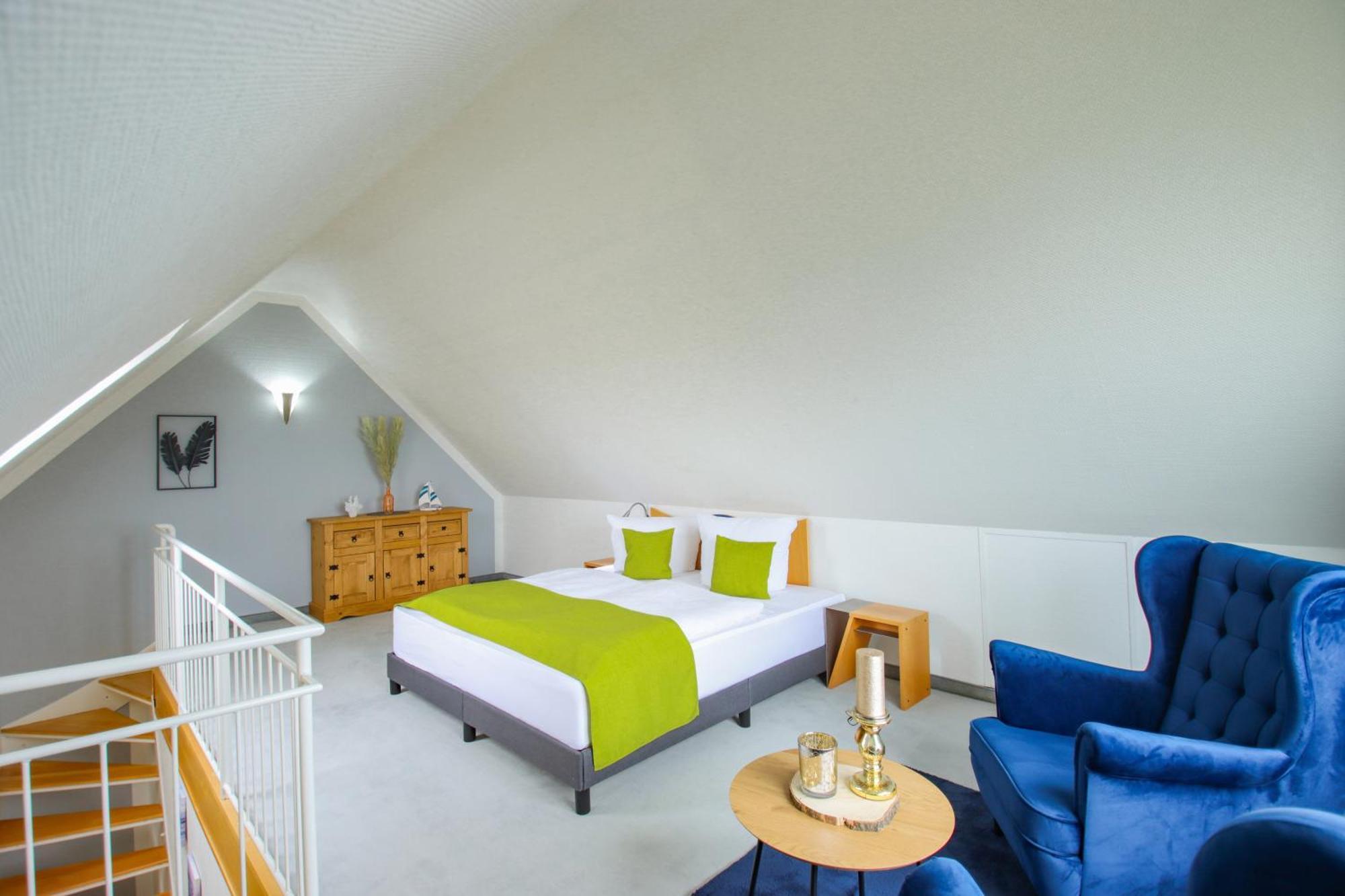 Inselhotel Kleiner Bodden Buschvitz Экстерьер фото